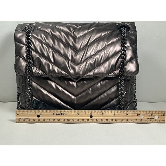 Think Royln Shoulder Bag Quilted Crossbody/Shoulder Tote Adjustable Chain Strap - Picture 8 of 16